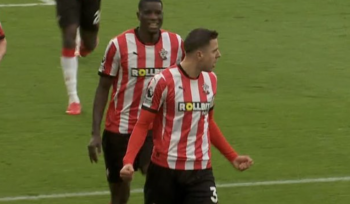 Świetna forma strzelecka Jana Bednarka. Polski stoper strzelił gola czołowej ekipie Premier League